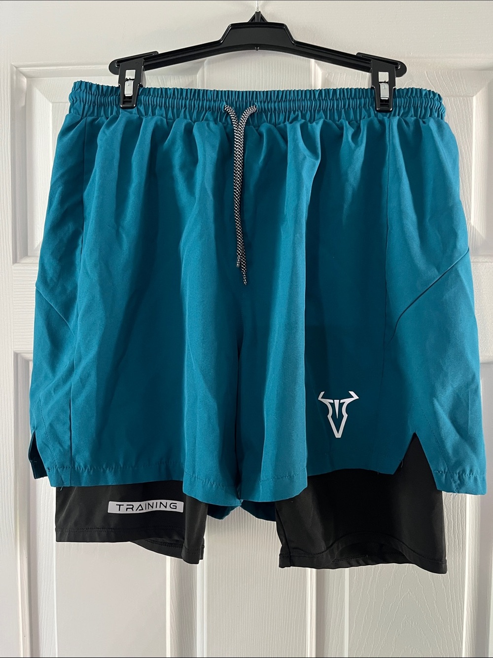NWOT Teal 2-in-1 Athletic Running Shorts Black Compression Liner Size L